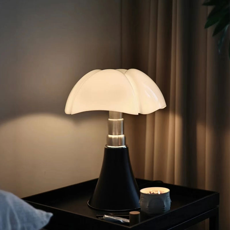 Retro Vintage LED Table Lamp - Stylish Designer Lighting for Home