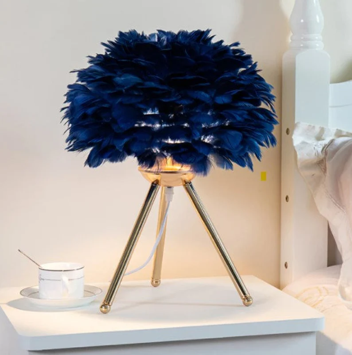 Dimmable Feather Table Lamp - Elegant Decorative Lighting for Home