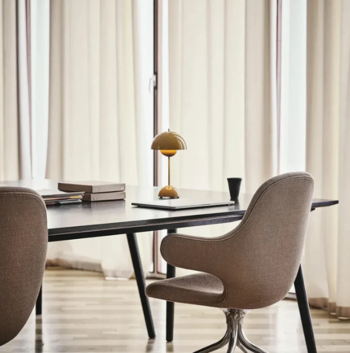 Dimmable LED Bedside Table Lamp - Modern Touch Control Light