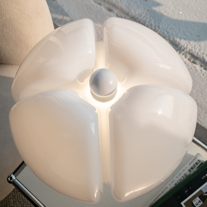 Retro Vintage LED Table Lamp - Stylish Designer Lighting for Home