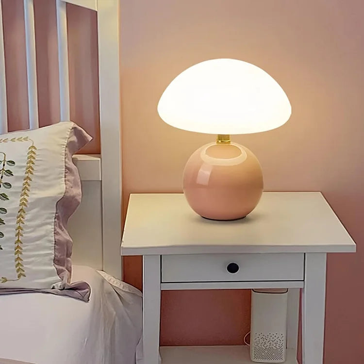 Adjustable Retro Mushroom Table Lamp - Warm Minimalist Lighting